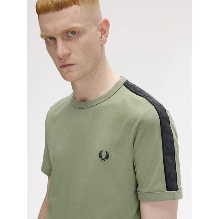 Fred Perry Contrast Tape Ringer - sneakersconcept-pvz.pt